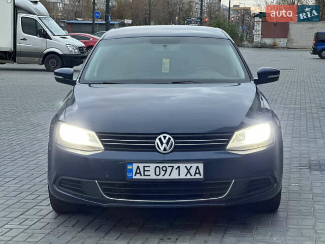 Синий Фольксваген Джетта, объемом двигателя 2.5 л и пробегом 250 тыс. км за 6999 $, фото 1 на Automoto.ua