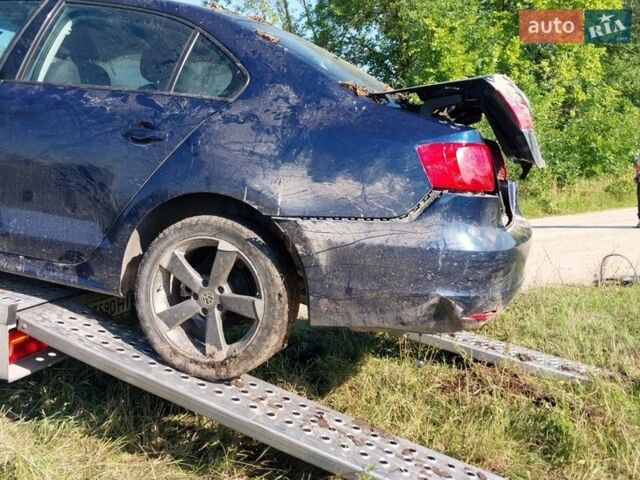 Синий Фольксваген Джетта, объемом двигателя 2 л и пробегом 185 тыс. км за 2600 $, фото 1 на Automoto.ua
