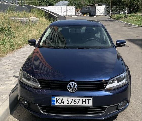 Синий Фольксваген Джетта, объемом двигателя 1.8 л и пробегом 184 тыс. км за 10500 $, фото 1 на Automoto.ua