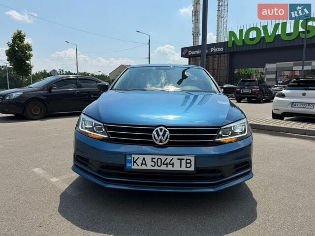 Синий Фольксваген Джетта, объемом двигателя 1.39 л и пробегом 242 тыс. км за 8800 $, фото 1 на Automoto.ua