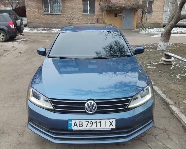 Фольксваген Джетта 2016 в Смеле на Automoto.ua Синий Фольксваген Джетта, объемом двигателя 1.39 л и пробегом 112 тыс. км за 9300 $, фото 1 на Automoto.ua