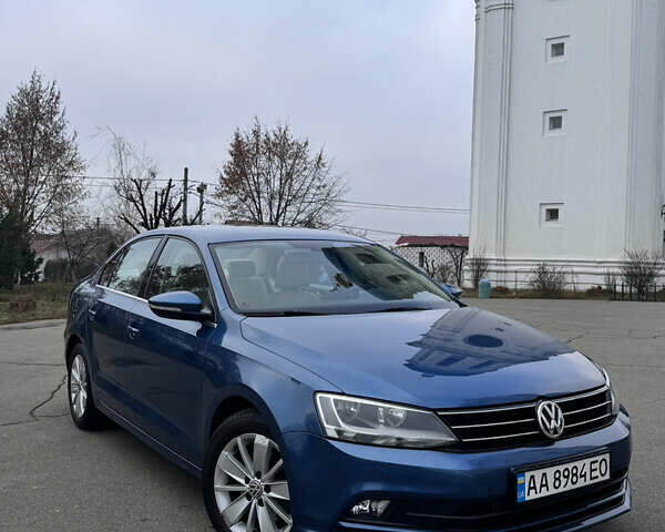 Синій Фольксваген Джетта, об'ємом двигуна 1.6 л та пробігом 137 тис. км за 13300 $, фото 1 на Automoto.ua