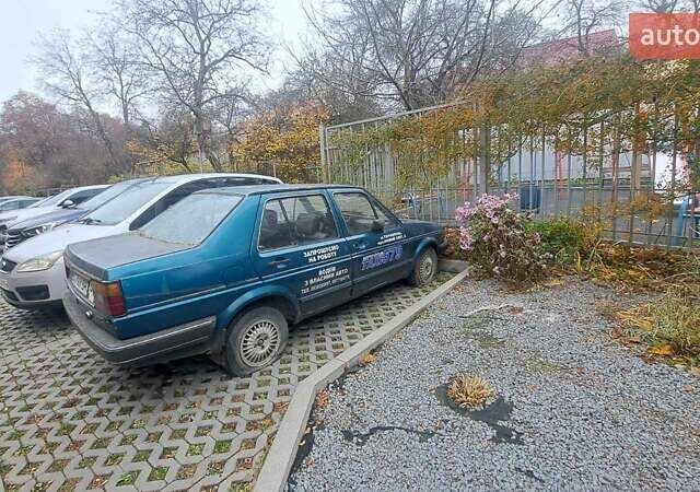 Зеленый Фольксваген Джетта, объемом двигателя 1.8 л и пробегом 350 тыс. км за 500 $, фото 1 на Automoto.ua