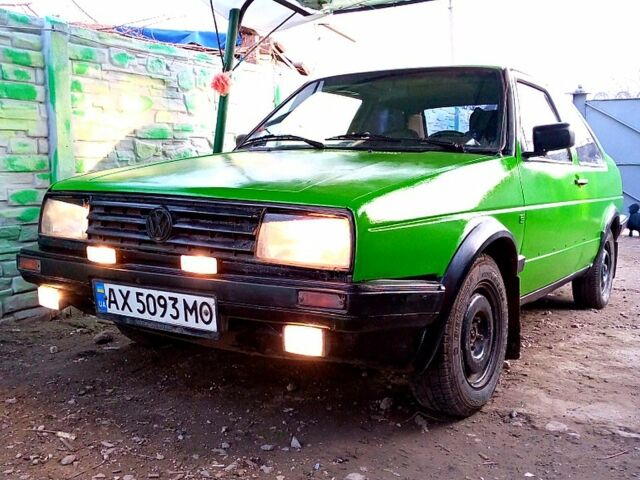 Зеленый Фольксваген Джетта, объемом двигателя 1.6 л и пробегом 120 тыс. км за 800 $, фото 1 на Automoto.ua