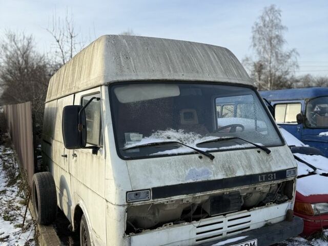 Білий Фольксваген ЛТ, об'ємом двигуна 2.4 л та пробігом 400 тис. км за 700 $, фото 1 на Automoto.ua