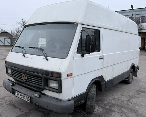 Білий Фольксваген ЛТ, об'ємом двигуна 2.5 л та пробігом 575 тис. км за 2500 $, фото 1 на Automoto.ua
