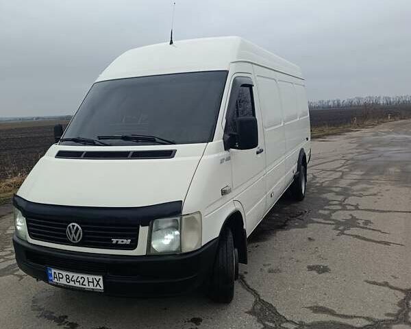Белый Фольксваген ЛТ, объемом двигателя 2.8 л и пробегом 538 тыс. км за 17000 $, фото 1 на Automoto.ua
