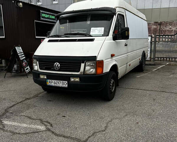 Белый Фольксваген ЛТ, объемом двигателя 2.8 л и пробегом 746 тыс. км за 6500 $, фото 1 на Automoto.ua