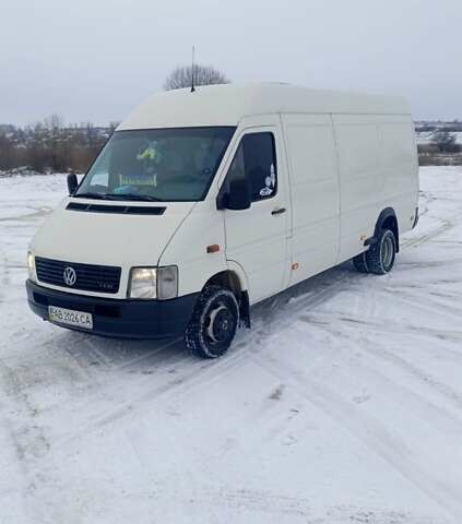Белый Фольксваген ЛТ, объемом двигателя 0 л и пробегом 8 тыс. км за 12500 $, фото 1 на Automoto.ua