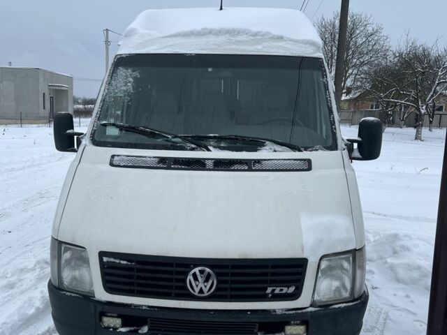 Білий Фольксваген ЛТ, об'ємом двигуна 2.5 л та пробігом 600 тис. км за 6940 $, фото 1 на Automoto.ua