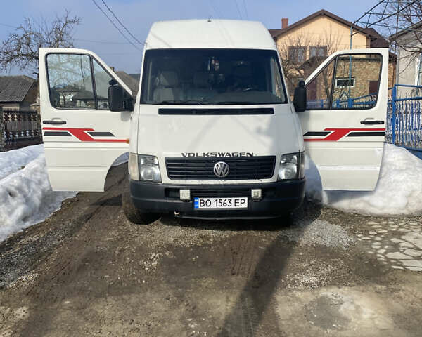 Білий Фольксваген ЛТ, об'ємом двигуна 2.5 л та пробігом 6 тис. км за 6800 $, фото 1 на Automoto.ua