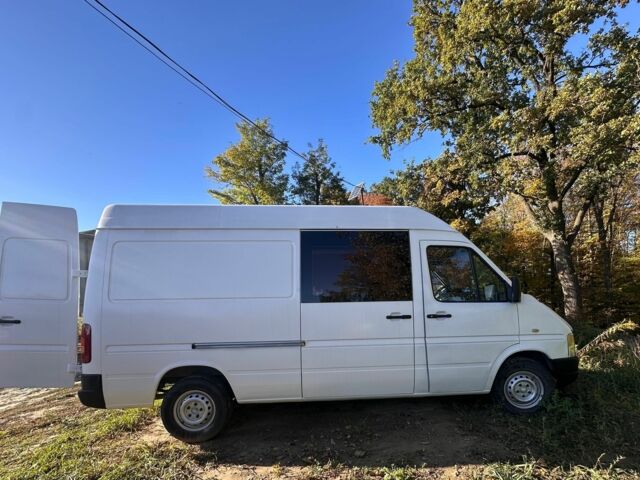 Белый Фольксваген ЛТ, объемом двигателя 2.4 л и пробегом 453 тыс. км за 8200 $, фото 1 на Automoto.ua