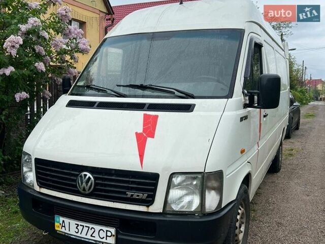 Белый Фольксваген ЛТ, объемом двигателя 2.5 л и пробегом 320 тыс. км за 7500 $, фото 1 на Automoto.ua
