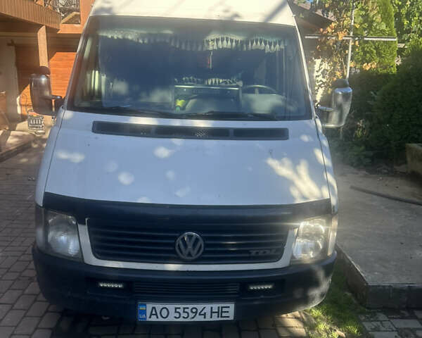 Білий Фольксваген ЛТ, об'ємом двигуна 2.46 л та пробігом 598 тис. км за 6100 $, фото 1 на Automoto.ua