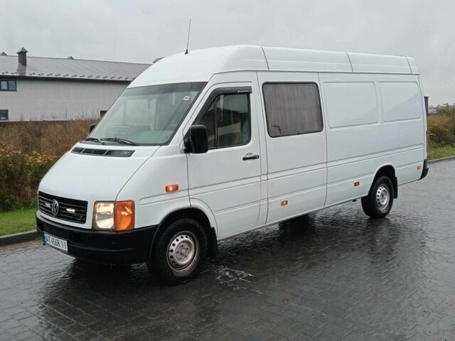 Белый Фольксваген ЛТ, объемом двигателя 2.8 л и пробегом 481 тыс. км за 9900 $, фото 1 на Automoto.ua