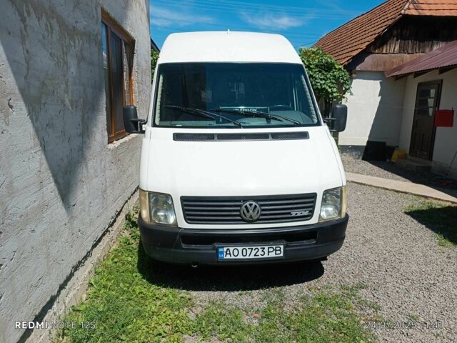 Фольксваген ЛТ 2002 в Иршава на Automoto.ua Белый Фольксваген ЛТ, объемом двигателя 2.5 л и пробегом 500 тыс. км за 6550 $, фото 1 на Automoto.ua
