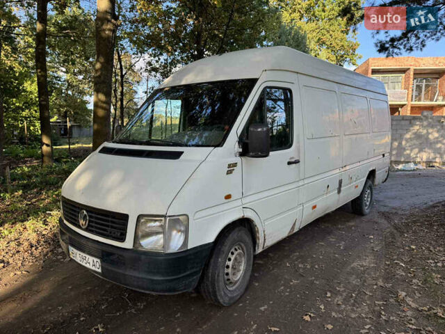 Білий Фольксваген ЛТ, об'ємом двигуна 2.46 л та пробігом 350 тис. км за 4499 $, фото 1 на Automoto.ua