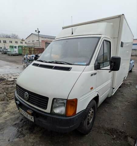 Білий Фольксваген ЛТ, об'ємом двигуна 2.4 л та пробігом 300 тис. км за 4500 $, фото 1 на Automoto.ua