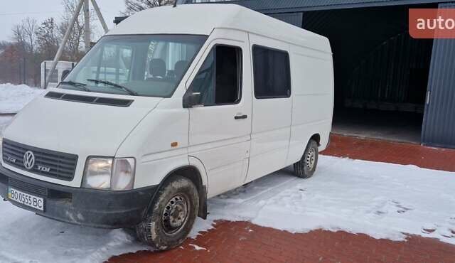 Белый Фольксваген ЛТ, объемом двигателя 2.46 л и пробегом 455 тыс. км за 3000 $, фото 1 на Automoto.ua