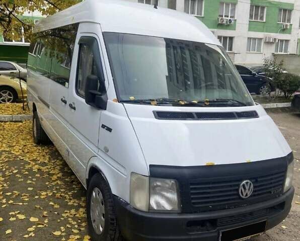 Білий Фольксваген ЛТ, об'ємом двигуна 2.46 л та пробігом 500 тис. км за 7500 $, фото 1 на Automoto.ua