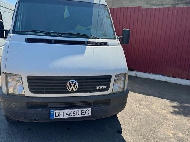 Білий Фольксваген ЛТ, об'ємом двигуна 2.46 л та пробігом 600 тис. км за 7500 $, фото 1 на Automoto.ua