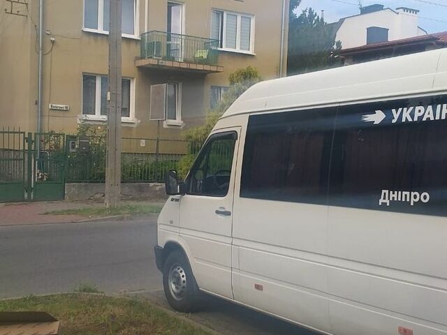 Білий Фольксваген ЛТ, об'ємом двигуна 2.5 л та пробігом 600 тис. км за 11000 $, фото 1 на Automoto.ua