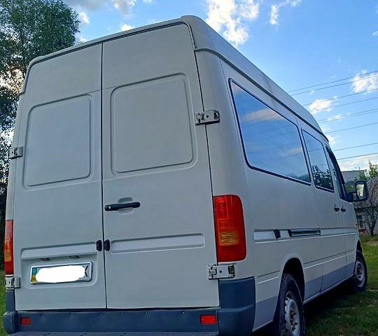 Білий Фольксваген ЛТ, об'ємом двигуна 2.5 л та пробігом 0 тис. км за 5000 $, фото 1 на Automoto.ua