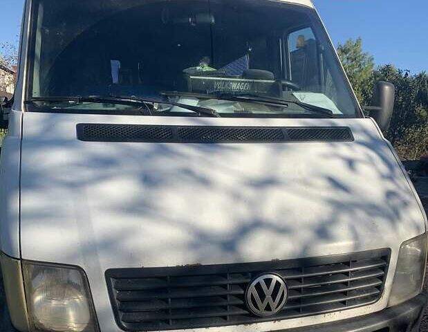 Білий Фольксваген ЛТ, об'ємом двигуна 2.4 л та пробігом 4 тис. км за 4800 $, фото 1 на Automoto.ua