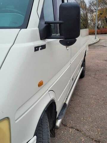 Белый Фольксваген ЛТ, объемом двигателя 2.5 л и пробегом 7 тыс. км за 11500 $, фото 1 на Automoto.ua