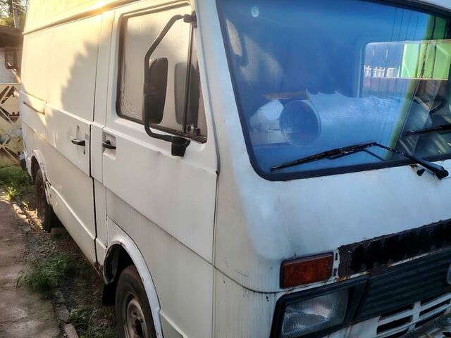 Фольксваген ЛТ, объемом двигателя 2.4 л и пробегом 300 тыс. км за 1000 $, фото 1 на Automoto.ua