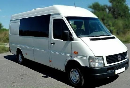 Білий Фольксваген ЛТ пас., об'ємом двигуна 2.5 л та пробігом 95 тис. км за 1800 $, фото 1 на Automoto.ua