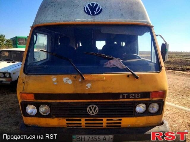 Жовтий Фольксваген ЛТ, об'ємом двигуна 2.4 л та пробігом 400 тис. км за 1500 $, фото 1 на Automoto.ua