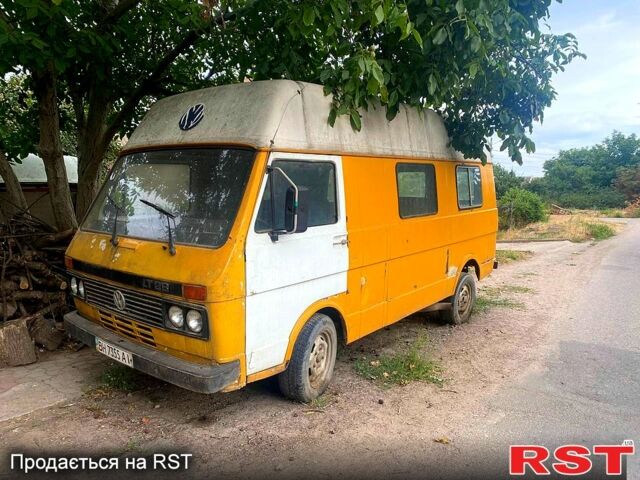 Жовтий Фольксваген ЛТ, об'ємом двигуна 2.4 л та пробігом 0 тис. км за 1440 $, фото 1 на Automoto.ua