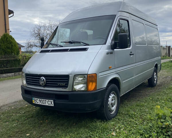 Сірий Фольксваген ЛТ, об'ємом двигуна 2.46 л та пробігом 600 тис. км за 6950 $, фото 1 на Automoto.ua