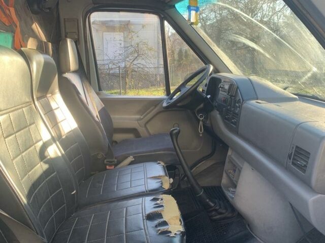 Сірий Фольксваген ЛТ, об'ємом двигуна 2.5 л та пробігом 630 тис. км за 5000 $, фото 1 на Automoto.ua