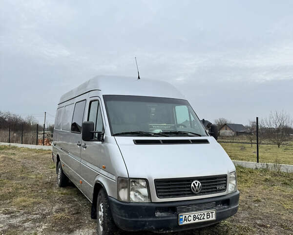 Сірий Фольксваген ЛТ, об'ємом двигуна 2.5 л та пробігом 467 тис. км за 8500 $, фото 1 на Automoto.ua