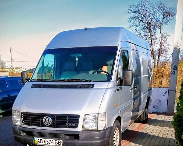 Серый Фольксваген ЛТ, объемом двигателя 2.4 л и пробегом 245 тыс. км за 7200 $, фото 1 на Automoto.ua