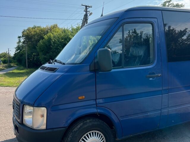 Синий Фольксваген ЛТ, объемом двигателя 2.46 л и пробегом 685 тыс. км за 7500 $, фото 1 на Automoto.ua