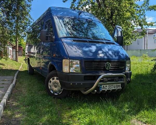 Синий Фольксваген ЛТ, объемом двигателя 2.46 л и пробегом 350 тыс. км за 8499 $, фото 1 на Automoto.ua