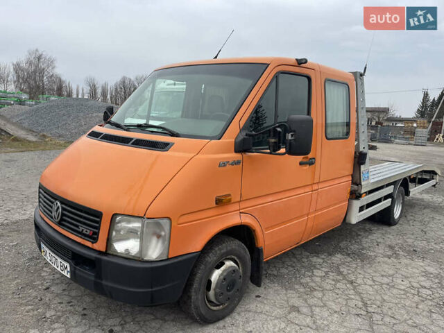 Оранжевый Фольксваген ЛТ, объемом двигателя 2.8 л и пробегом 525 тыс. км за 12500 $, фото 1 на Automoto.ua