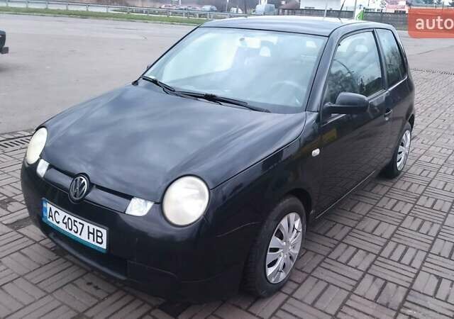 Черный Фольксваген Лупо, объемом двигателя 1.19 л и пробегом 262 тыс. км за 3555 $, фото 1 на Automoto.ua