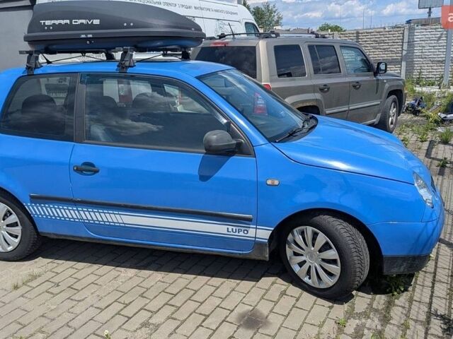Синий Фольксваген Лупо, объемом двигателя 1 л и пробегом 177 тыс. км за 3100 $, фото 1 на Automoto.ua