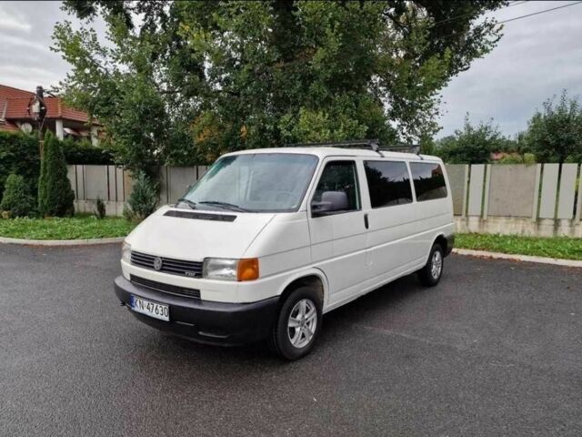 Фольксваген Мультиван 2001 в Ивано-Франковске на Automoto.ua Белый Фольксваген Мультиван, объемом двигателя 2.5 л и пробегом 217 тыс. км за 1800 $, фото 1 на Automoto.ua