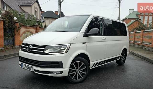 Фольксваген Мультиван 2017 у Хмельницькому на Automoto.ua Білий Фольксваген Мультиван, об'ємом двигуна 1.97 л та пробігом 272 тис. км за 34900 $, фото 1 на Automoto.ua
