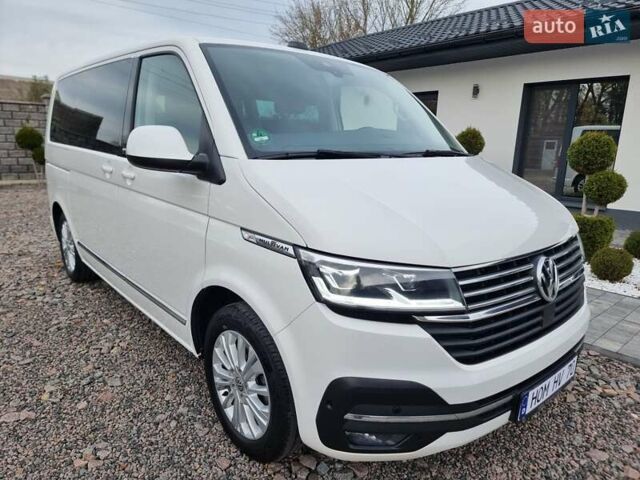 Білий Фольксваген Мультиван, об'ємом двигуна 1.97 л та пробігом 228 тис. км за 40900 $, фото 1 на Automoto.ua