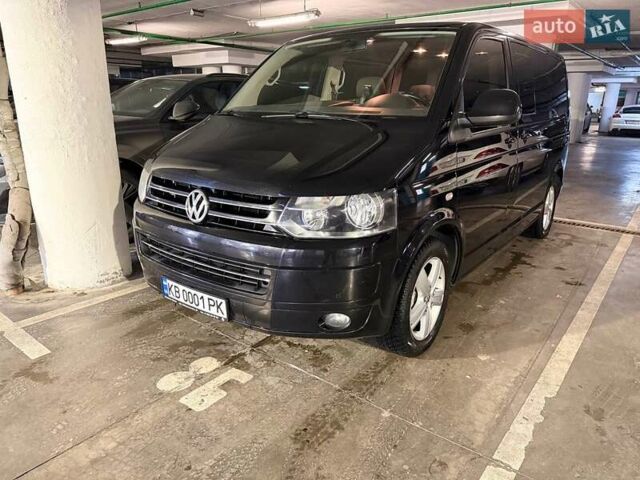 Черный Фольксваген Мультиван, объемом двигателя 1.97 л и пробегом 308 тыс. км за 20000 $, фото 1 на Automoto.ua