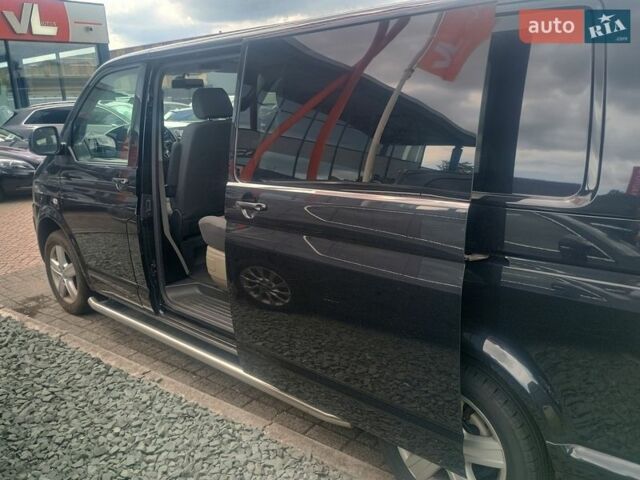 Чорний Фольксваген Мультиван, об'ємом двигуна 1.98 л та пробігом 240 тис. км за 17200 $, фото 1 на Automoto.ua