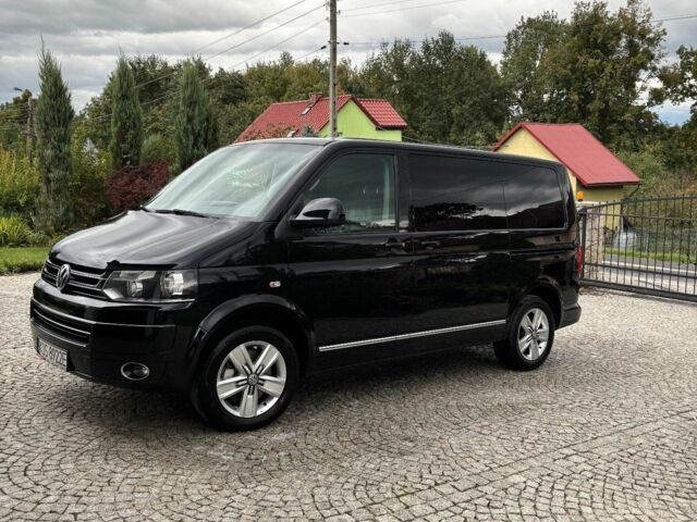 Черный Фольксваген Мультиван, объемом двигателя 2 л и пробегом 258 тыс. км за 9800 $, фото 1 на Automoto.ua