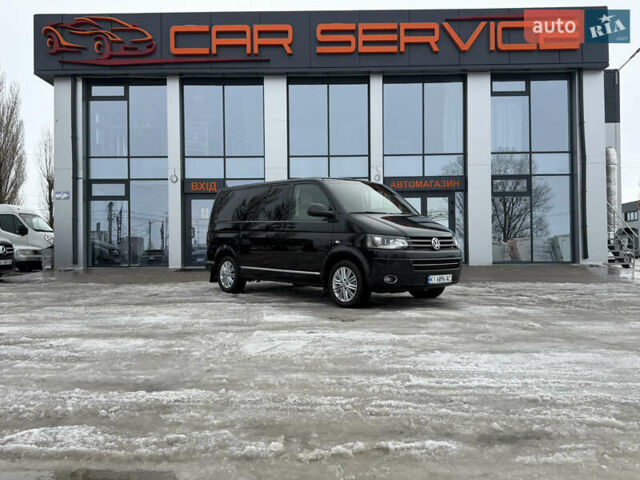 Черный Фольксваген Мультиван, объемом двигателя 1.97 л и пробегом 330 тыс. км за 27999 $, фото 1 на Automoto.ua