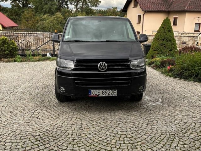 Чорний Фольксваген Мультиван, об'ємом двигуна 2 л та пробігом 259 тис. км за 9700 $, фото 1 на Automoto.ua